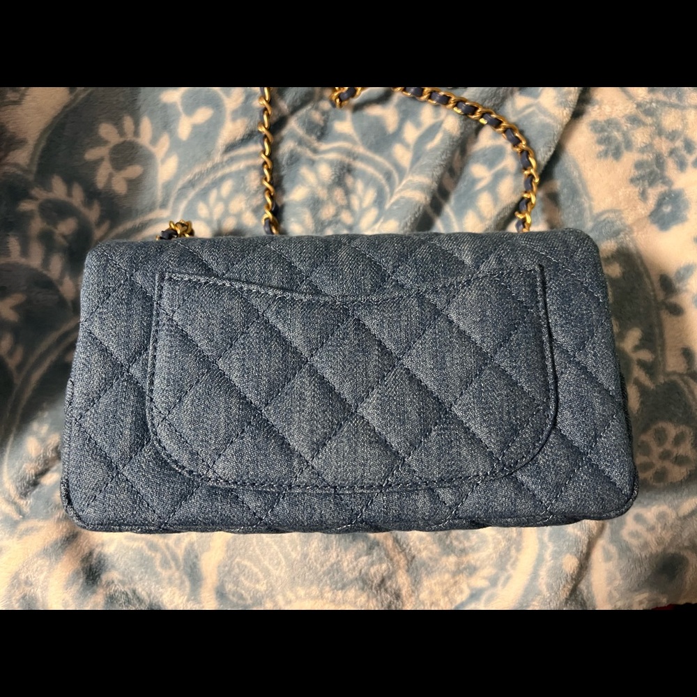 ❌❌❌SOLD❌❌❌Chanel Pearl crush mini rectangular DENIM - Picture 4 of 8